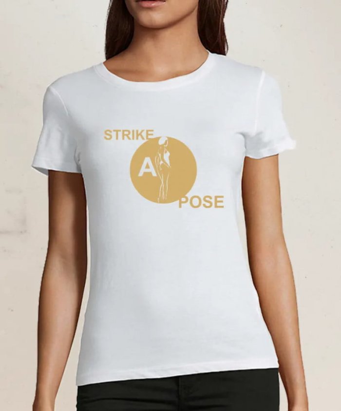 Tricou personalizat Strike a pose - Tricou personalizat Strike a pose
